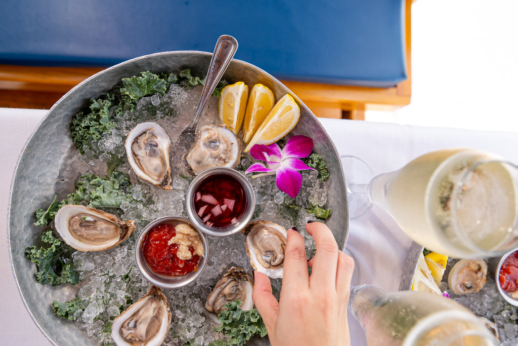 How to Eat Oysters Properly Billy's Stone Crab